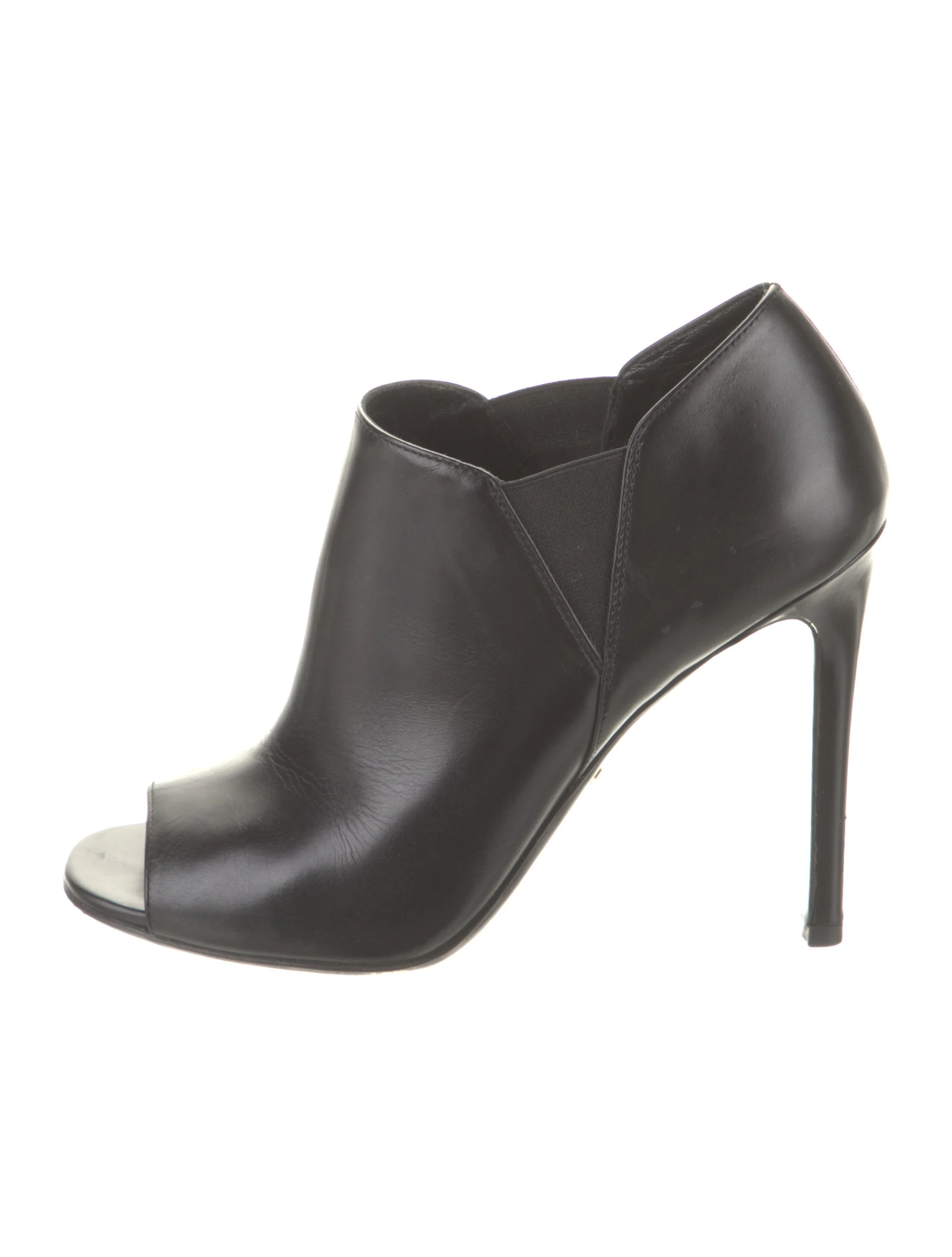 Leather Boots | The RealReal