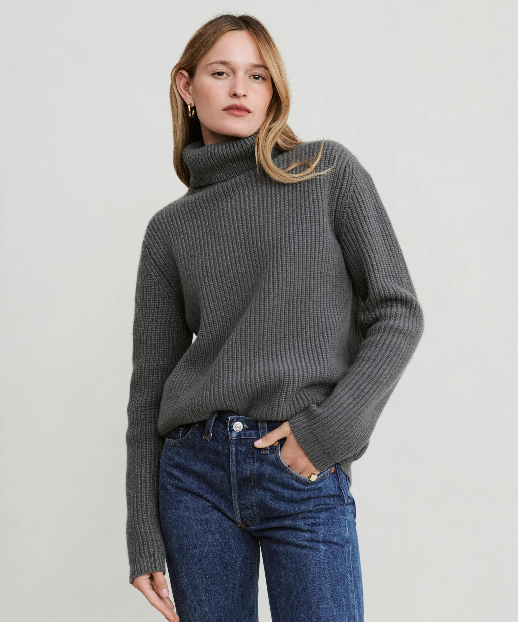 Cashmere Turtleneck | Jenni Kayne