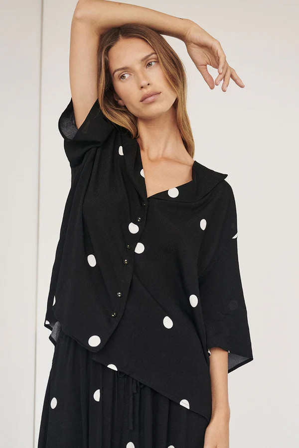 LAURA SPOT SHORT SLEEVE SHIRT | DISSH
