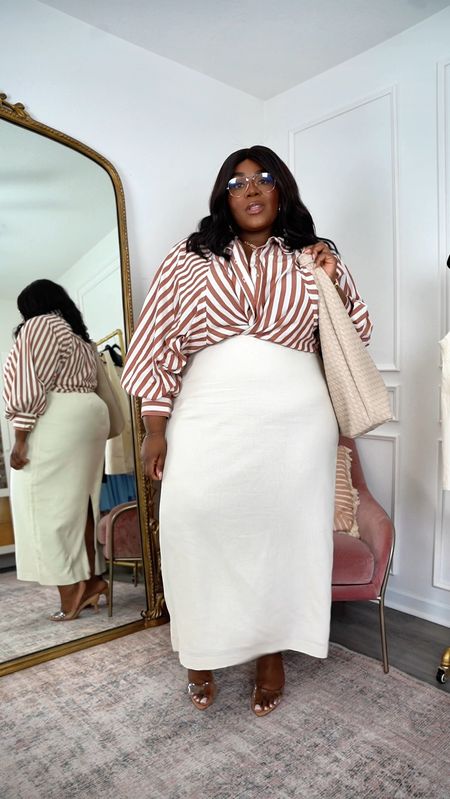 1 Skirt • 4 Looks | Which one is your fave?

Skirt in video is a 20 but too large on my waist. No stretch

Vest 20
Bodysuit XL
Moto 3X
Striped Button Down 2X 
Blouse 20 (small in arms)

Plus Size Fashion, Linen Skirt, white skirt 



#LTKPlusSize #LTKFindsUnder100 #LTKFindsUnder50