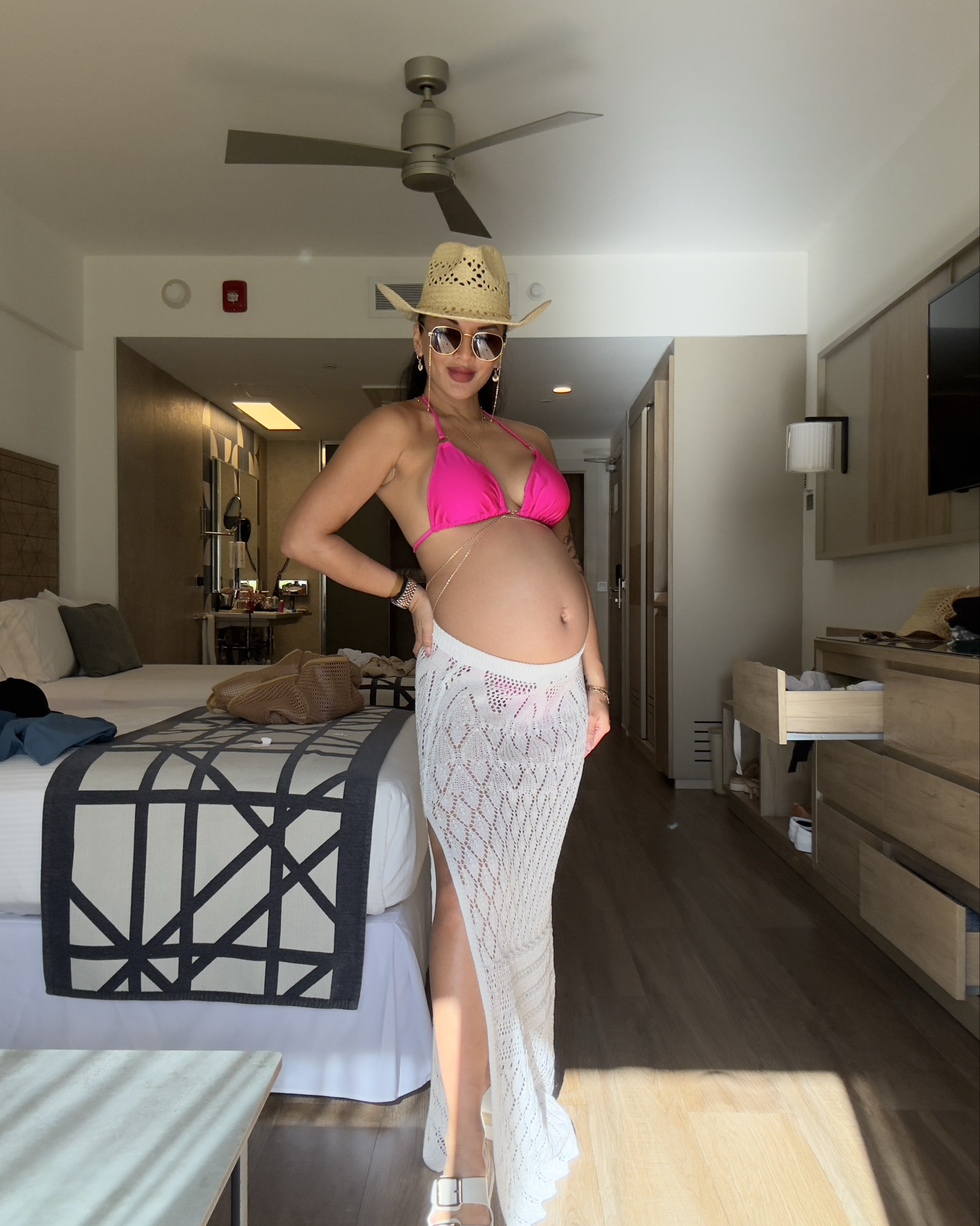 Resort swimming style, resort wear, Vacation swim, vacation style, pregnancy vacation style, maternity vacation style

#LTKBump #LTKFindsUnder50 #LTKMidsize