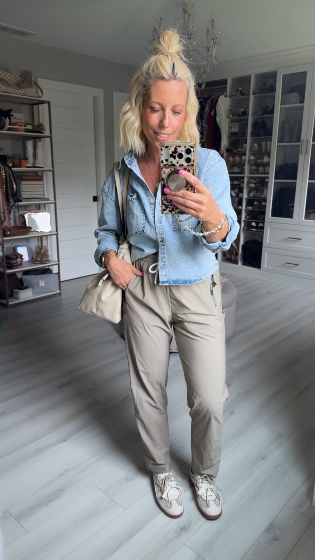 Top medium
Pants small
Shoes TTS

#LTKootd #LTKSaleAlert #LTKmomlife