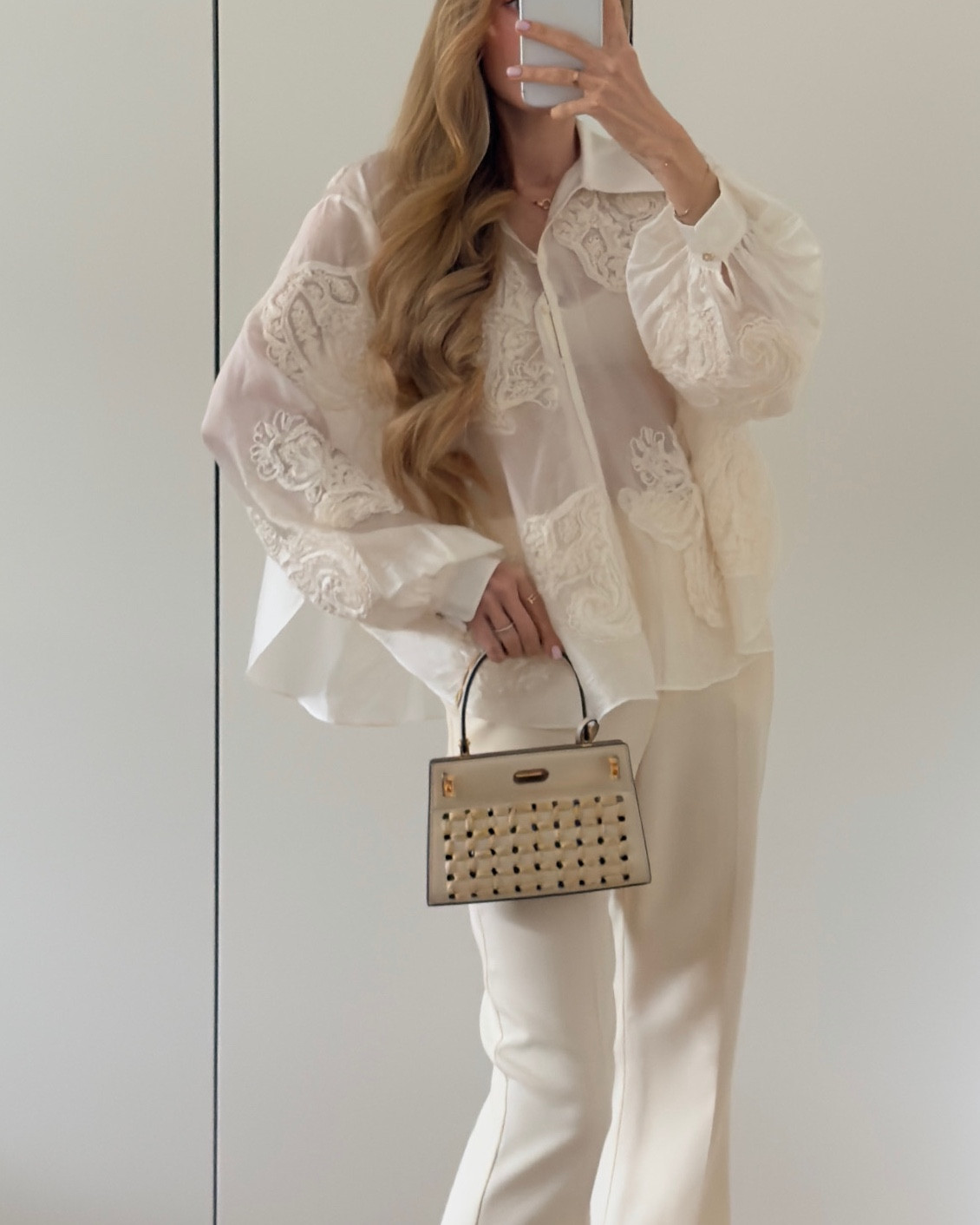 all white creamy look for my pre bridal era 
#monochrome #whitelook #bridallook #bridalera

#LTKstyletip #LTKwedding #LTKdeutschland