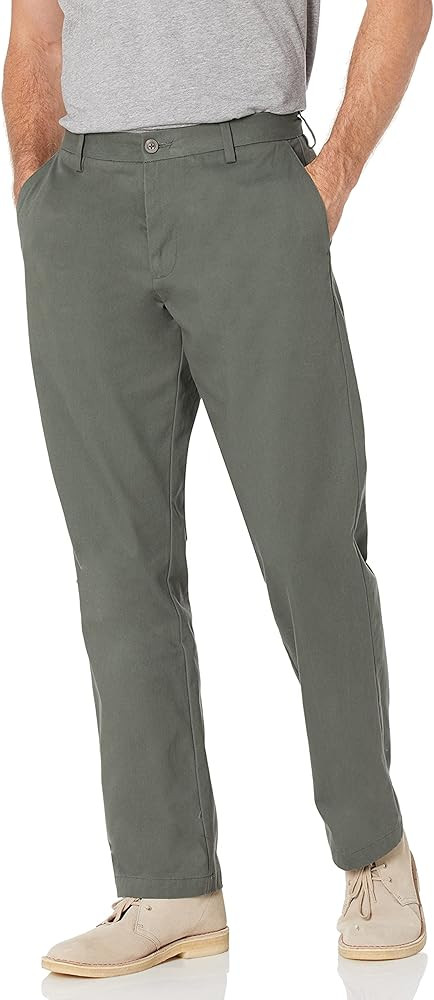 Amazon Essentials Men's Classic-Fit Wrinkle-Resistant Flat-Front Chino Pant (Available in Big & T... | Amazon (US)