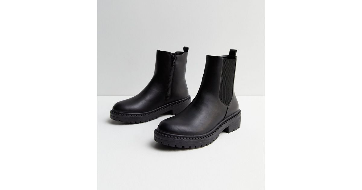 Black Leather-Look Chunky Chelsea Boots | New Look | New Look (UK)