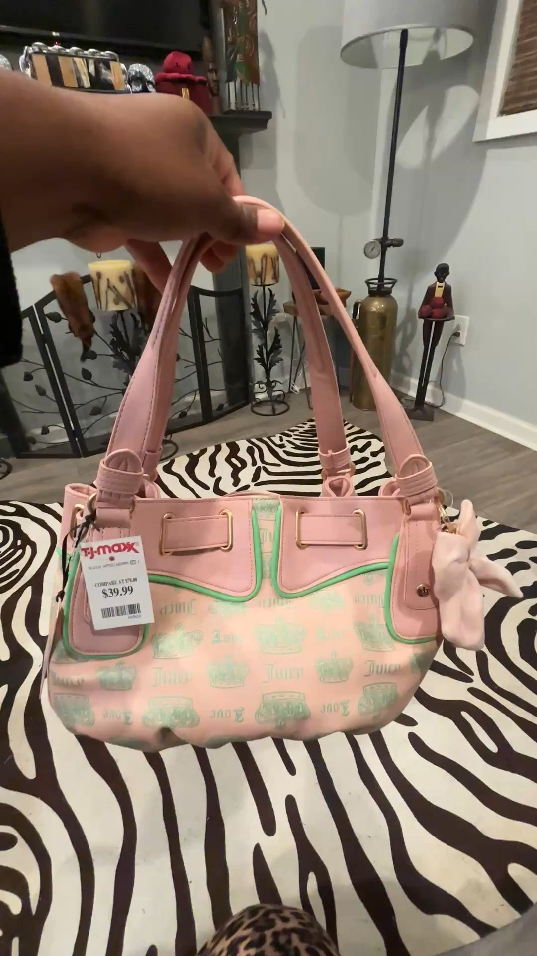 Juicy Couture Satchel 

#LTKOver40 #LTKPlusSize