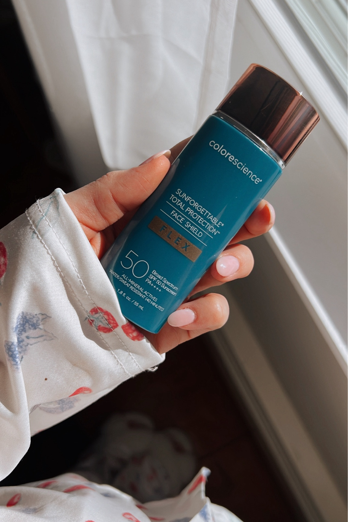 My new go to makeup for light coverage! Blends in so well and makes my skin tone even and glowy ✨

#LTKbeauty