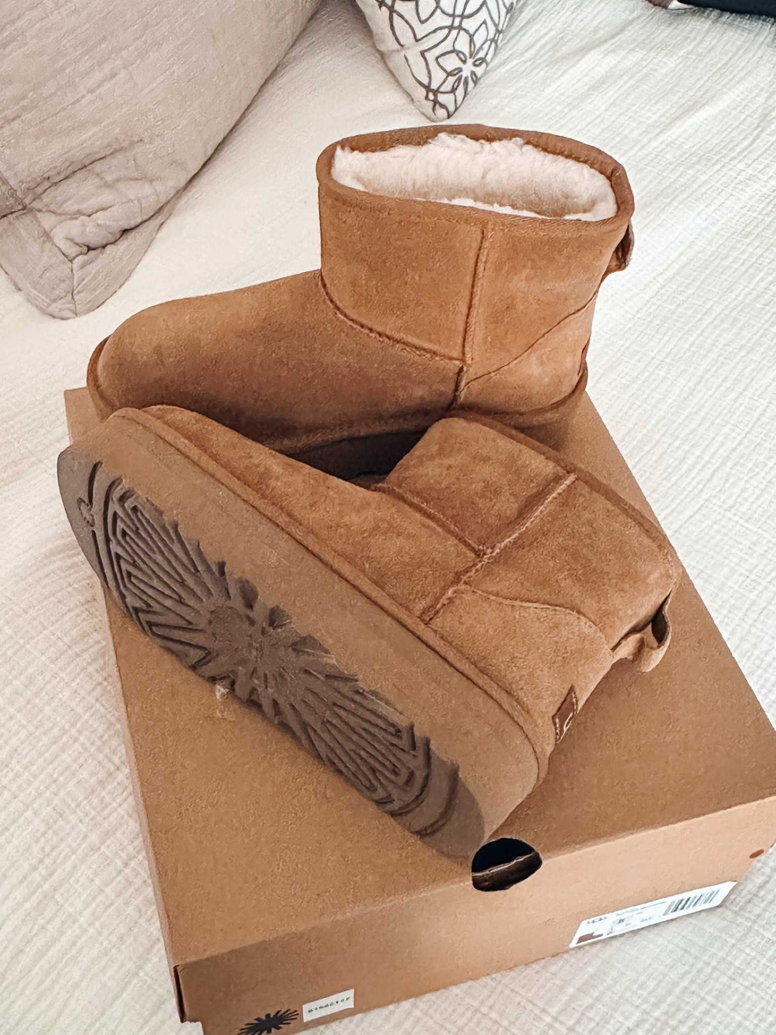 Platform UGGS

#LTKShoeCrush