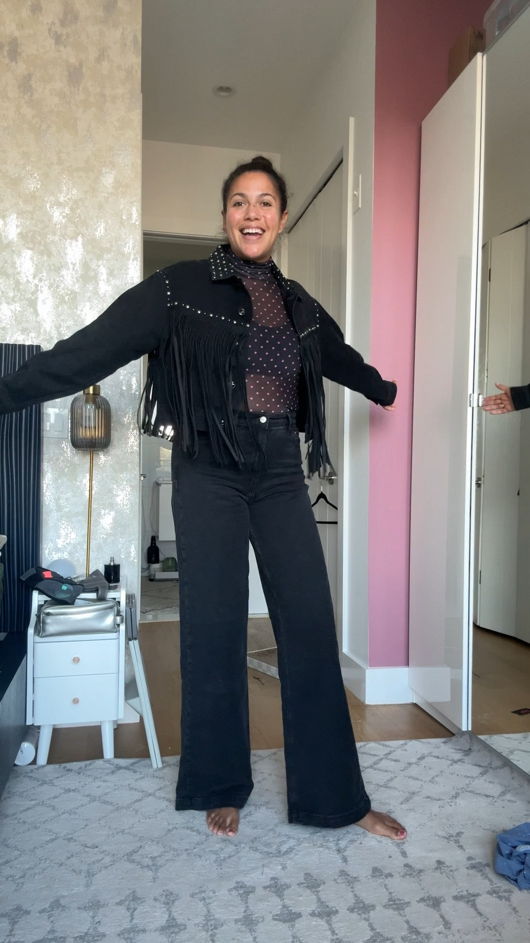 I am NOT a fan of colder weather but I doooo love the new outfit options it brings 🥰. Racing to rent ALL the fun third pieces before puffer season takes over. Luckily, Armoire has my back on that! 

If you want to try Armoire you can go to https://armoire.style/FMH for a discount 

Look 1: Old Navy waffle henley top (size medium tall, meant to be oversized); Tory Burch black leggings (size medium, TTS)

Look 2: Vince Camuto green short sleeve sweater (size L, TTS); Gap high rise horseshoe jeans (size 30 Tall, run a bit big)

Look 3: Sanctuary leopard barn jacket (size L, TTS)

Look 4: French Connection sweater vest (size L, TTS); Gap high rise stride wide leg jeans (30 Tall, TTS)

Look 5: Faherty yellow sweater (size L, TTS)

Look 5: AFRM mesh long sleeve top (size XL, runs small)

Look 6: Mavi fringe denim jacket (size L, TTS)

#outfitstryon #dateoutfit #fallfashion #falldenim

#LTKSeasonal #LTKTall #LTKMidsize