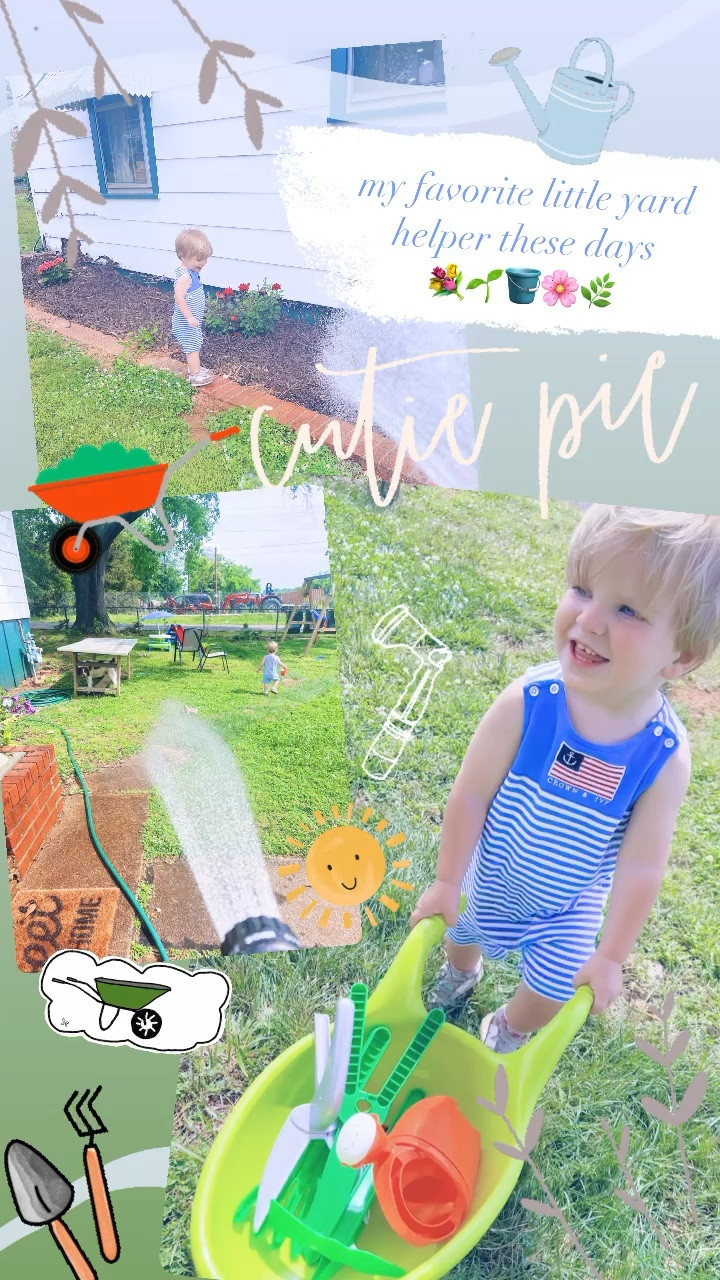 my favorite little yard helper these days 💐🌱🪣🌸🌿 
