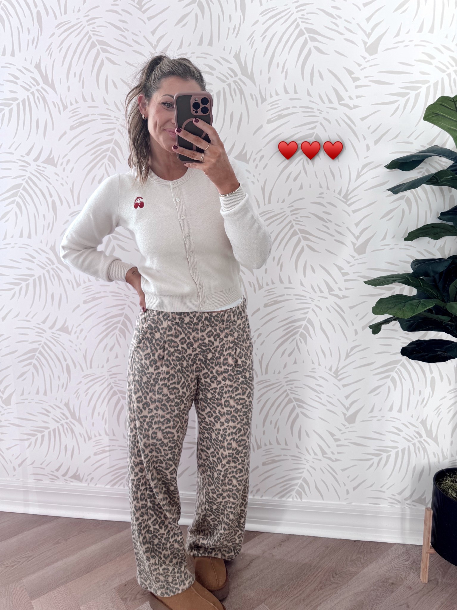 XS both!! S bra tank. 
Cardigan is SO SOFT!!♥️🍒