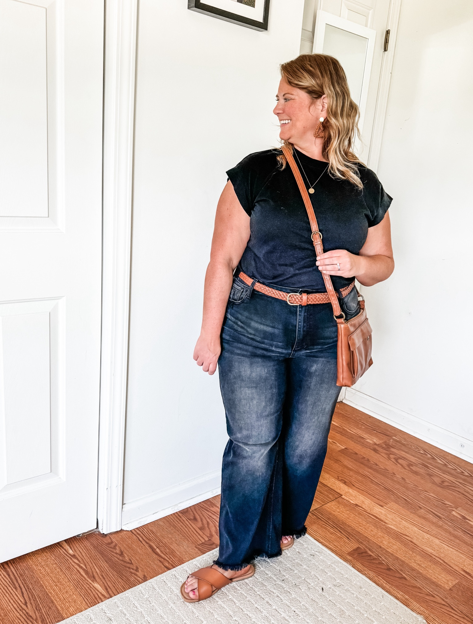 Love an all black look!

Jeans are Holley Girl  