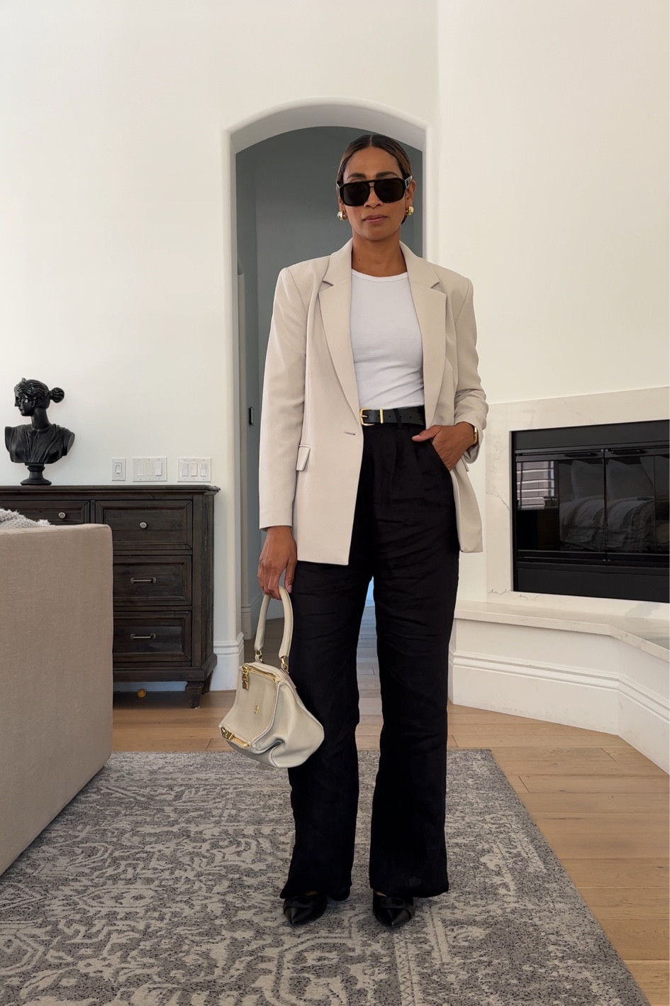 SUMMER OFFICE OUTFIT//linen pants work great for work paired with lighter blazer + tee. Pants fit true to size.

#summer #workwear #officestyle #easystyle #linen #classic #blazer #styles 

#LTKWorkwear #LTKStyleTip #LTKOver40