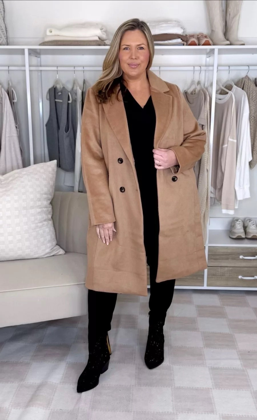 Wearing a 18/20 in the top, 18 in the bottoms, and 18 in the trench!

Plus size fashion, holiday outfit ideas, midsize fashion, everyday outfit ideas, mom style, lane Bryant haul, what to wear holidays

#LTKPlusSize #LTKMidsize #LTKOver40