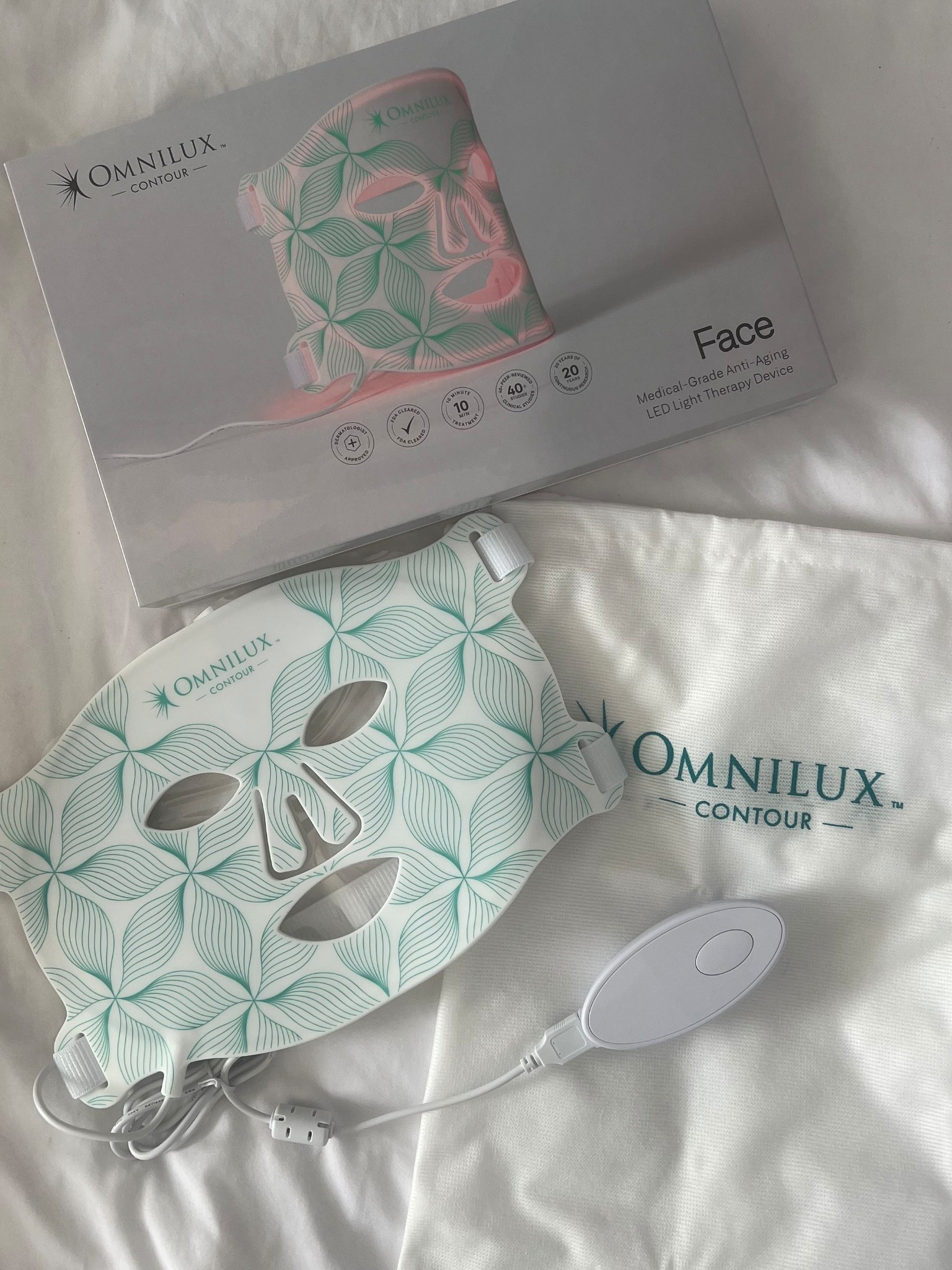 My new Omnilux Contour Face Mask

#LTKBeauty
