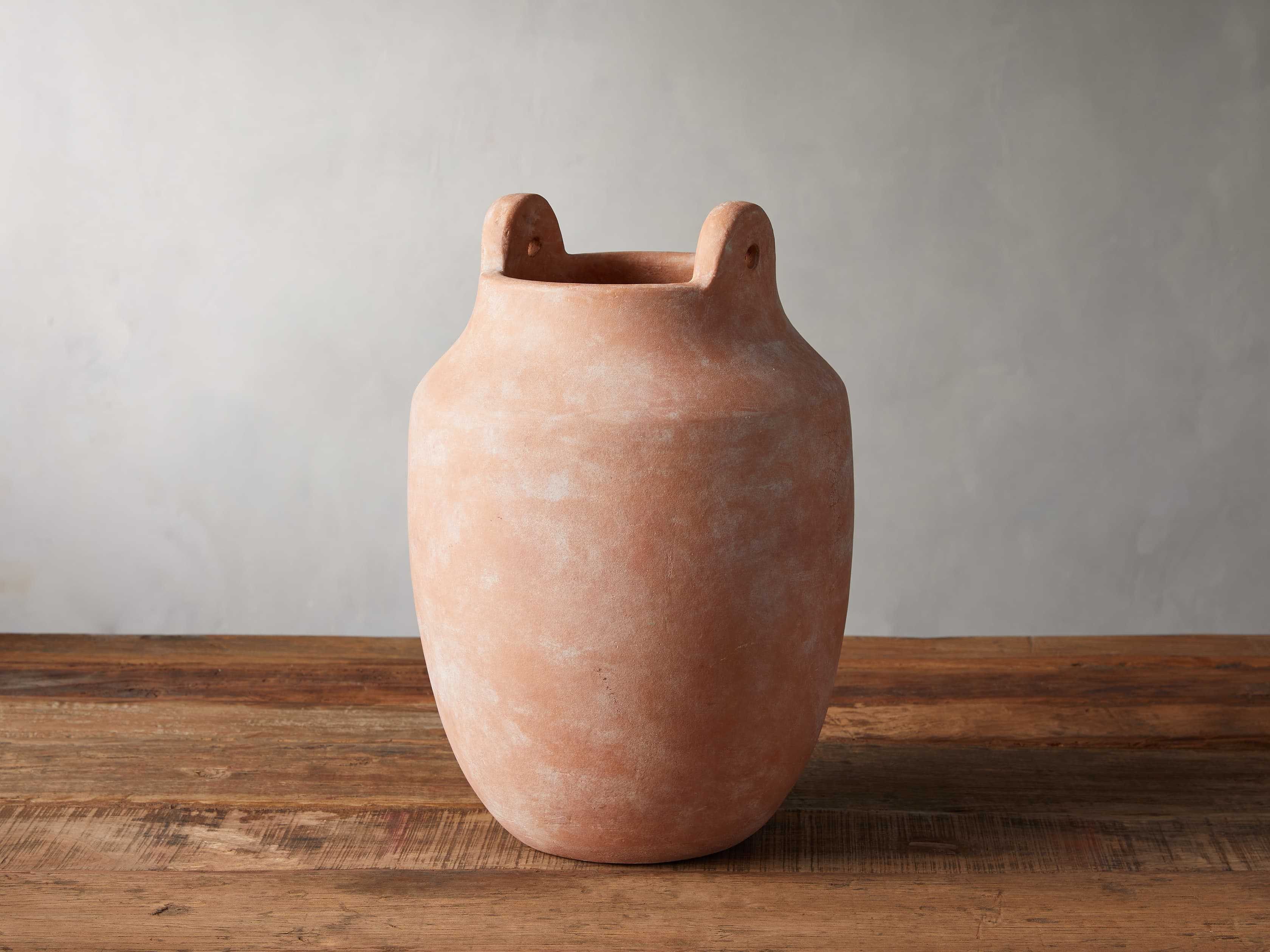 Tofino Handle Vase | Arhaus