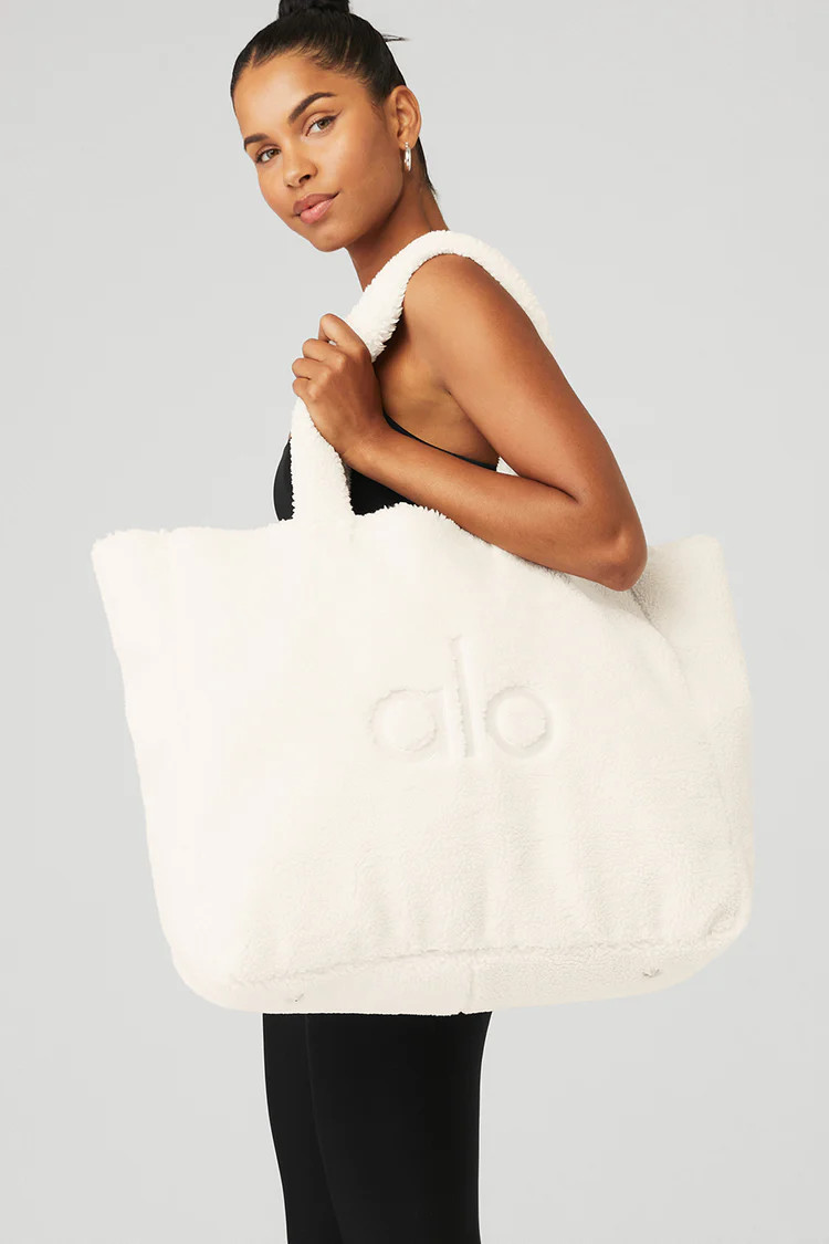 Foxy Sherpa Tote | Alo Yoga (US)
