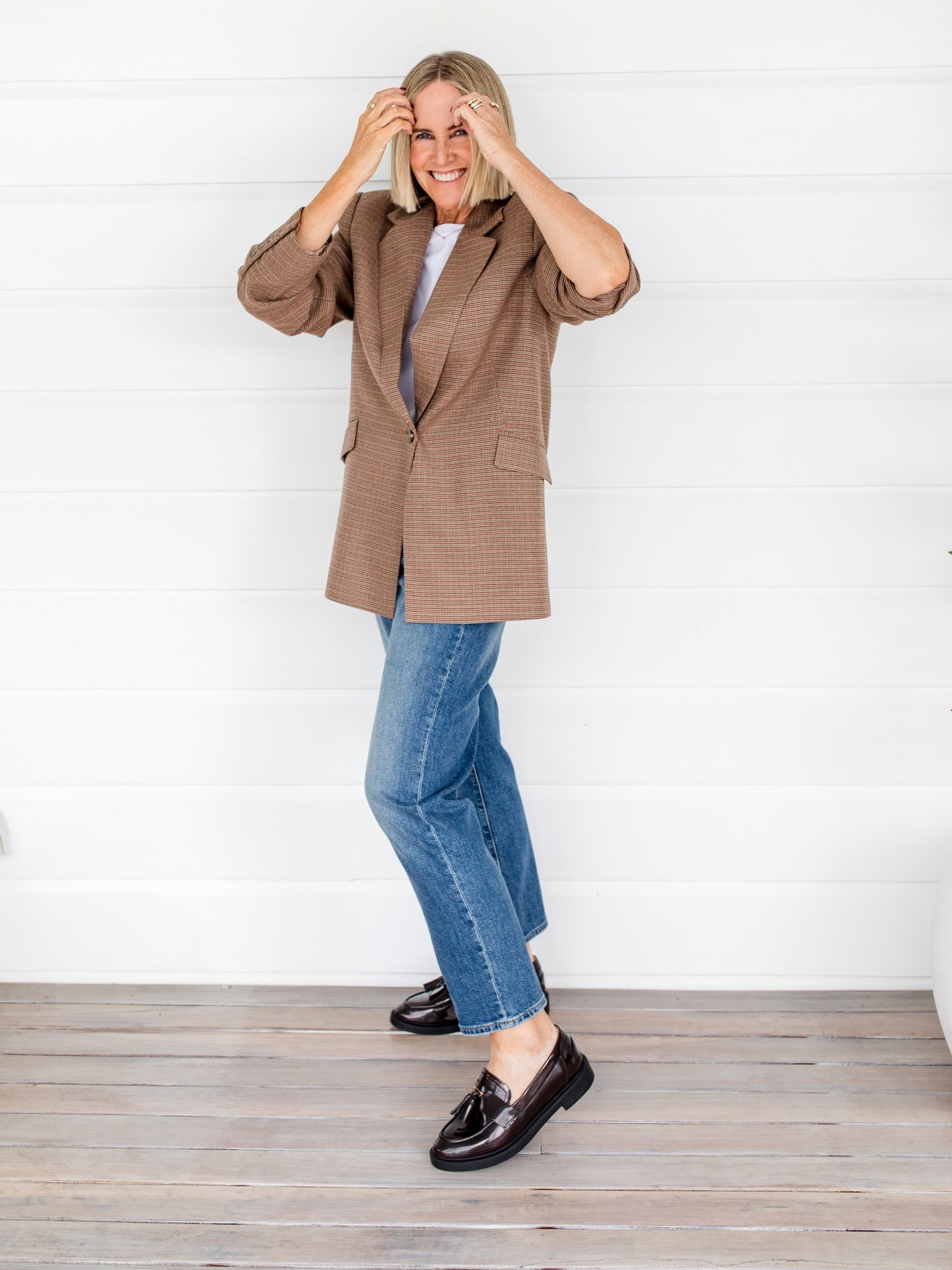Blazer: M/L
Tee: US8/AU12
Jeans: 29

Shoes: FRANKIE4 Octavia loafers in black cherry shine

#LTKover50style #LTKmidsize #LTKaustralia