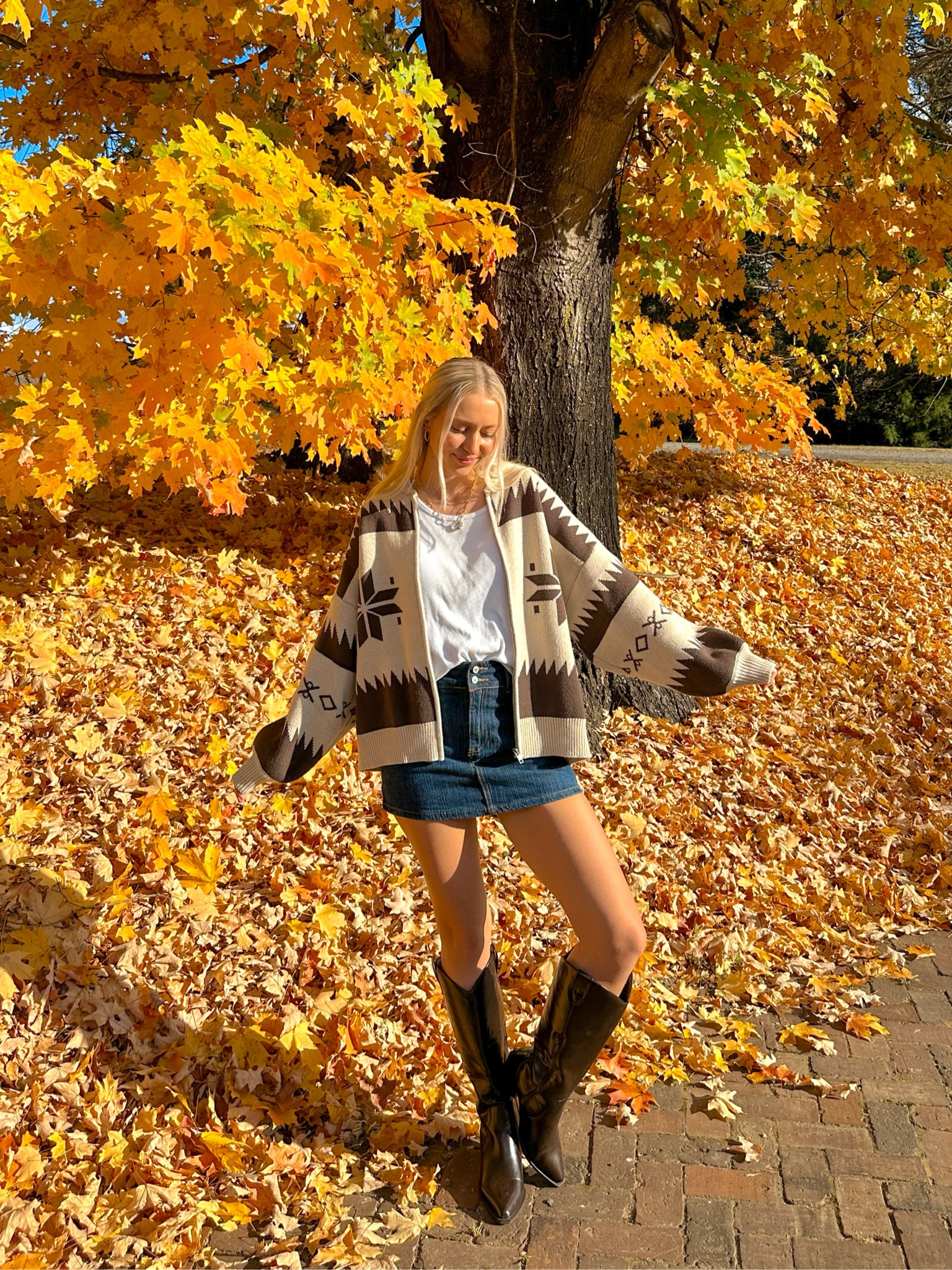 One of my fav fall outfits! Code Hillary will help you save on this sweater!🤎🧸
My boots are from JustFab but they aren’t on LTK so I linked a similar pair from Amazon! 


#falloutfits #fallfashion #fallboots #fallsweaters 

#LTKSeasonal #LTKStyleTip #LTKHoliday