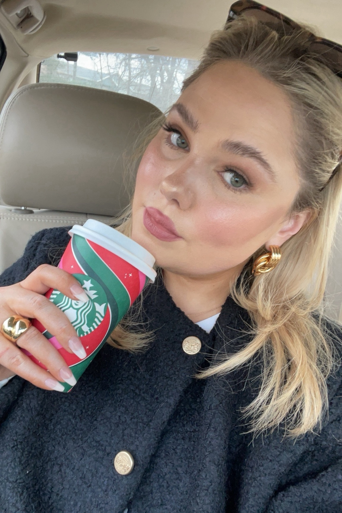 ‘Tis the season for Starbs and gossip girl holiday vibes ✨ 

#LTKmidsize #LTKGiftGuide #LTKHoliday