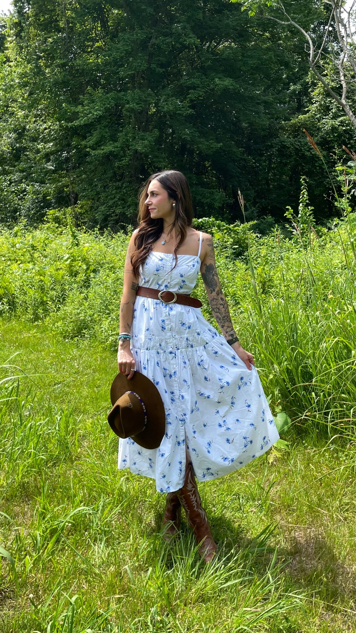 Use the code below on Quince to save $$…

INFG-25MEGSREN10

#LTKFindsUnder100 #LTKSeasonal #LTKShoeCrush