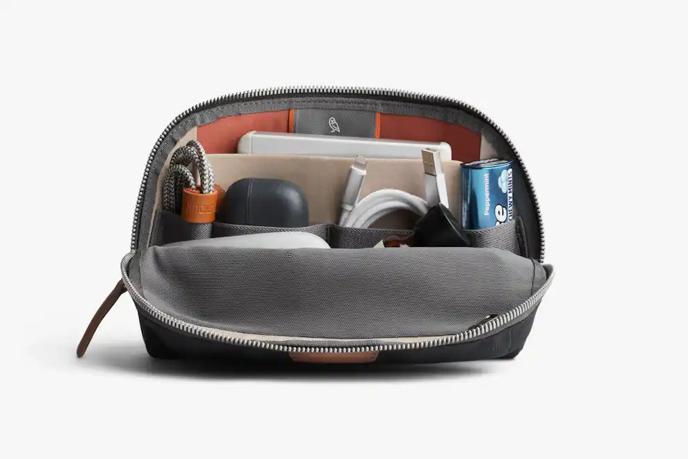 Desk Caddy | Tech Organizer and Flexible Carryall Pouch | Bellroy | Bellroy
