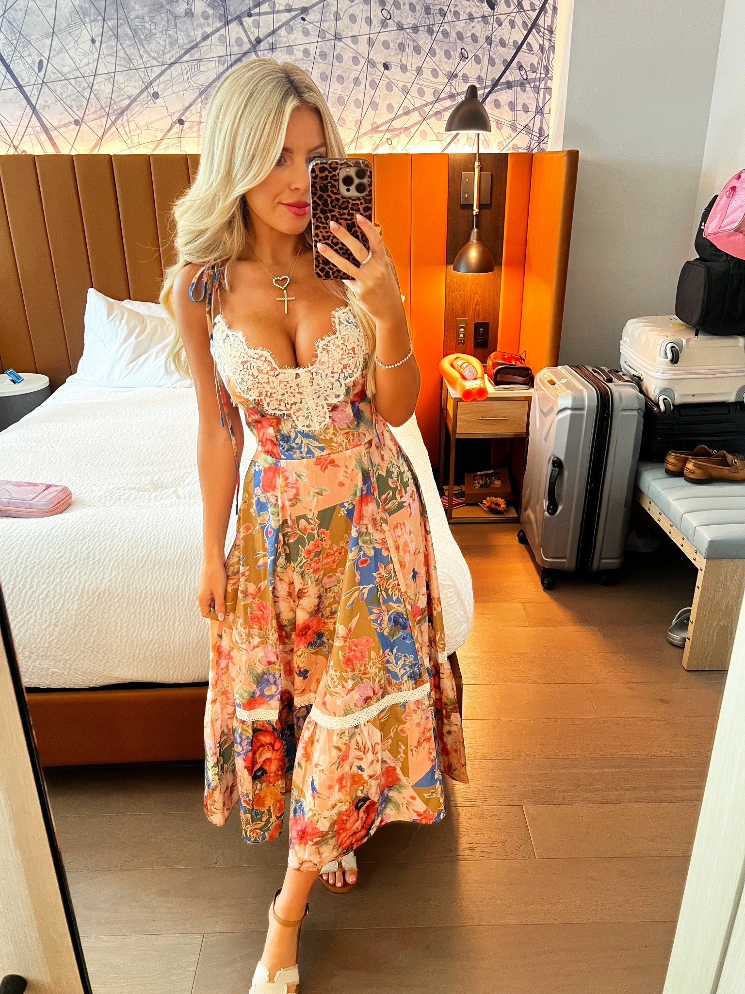 Maxi dress. Floral dress. Lulus 