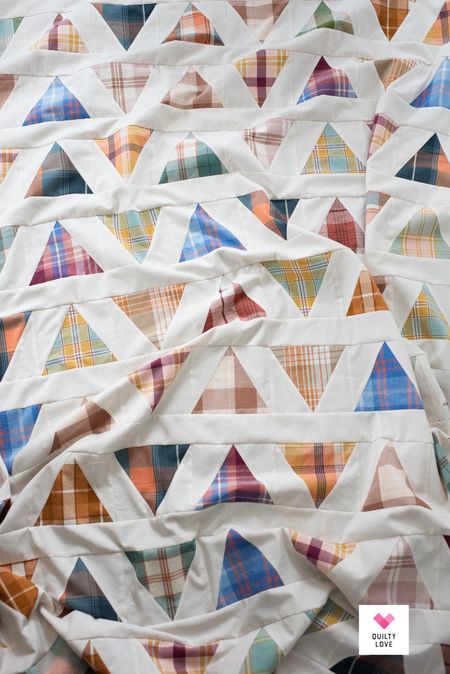 This Triangle Pop quilt is super soft using Fableism Arcade Plaid Wovens.  💗