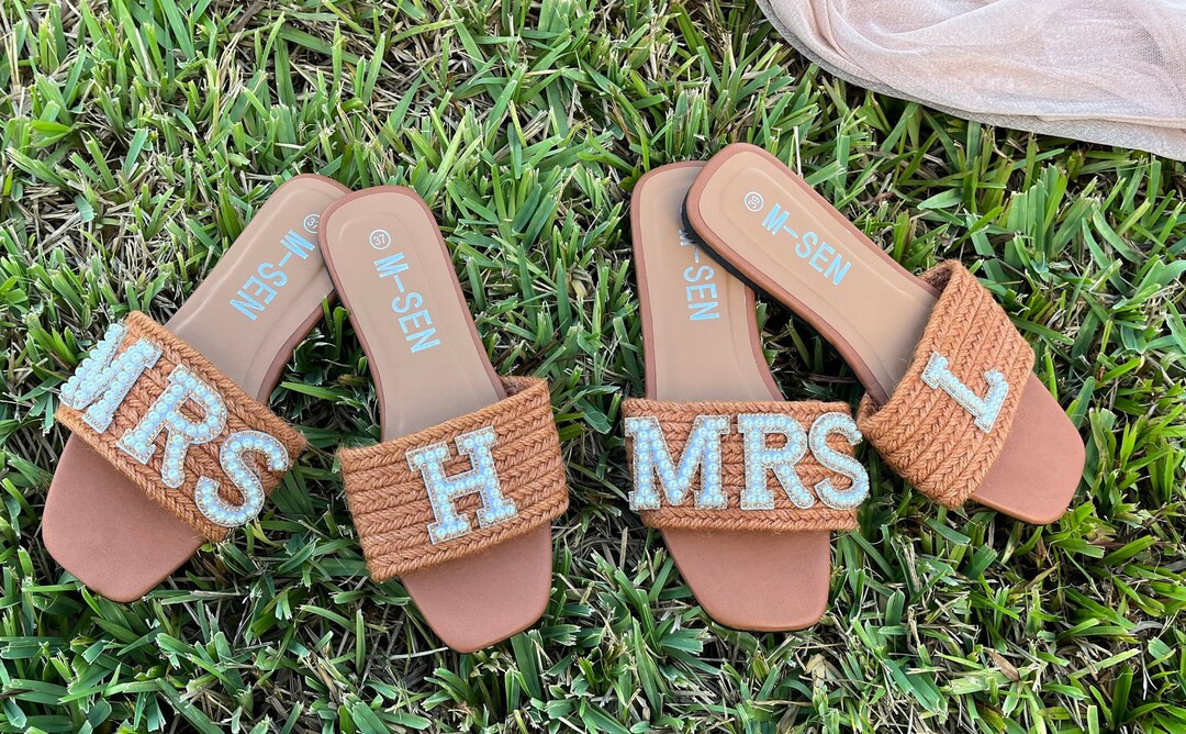 Honeymoon Gift Bridal Gifts Beach Slippers Wedding Party - Etsy | Etsy (US)