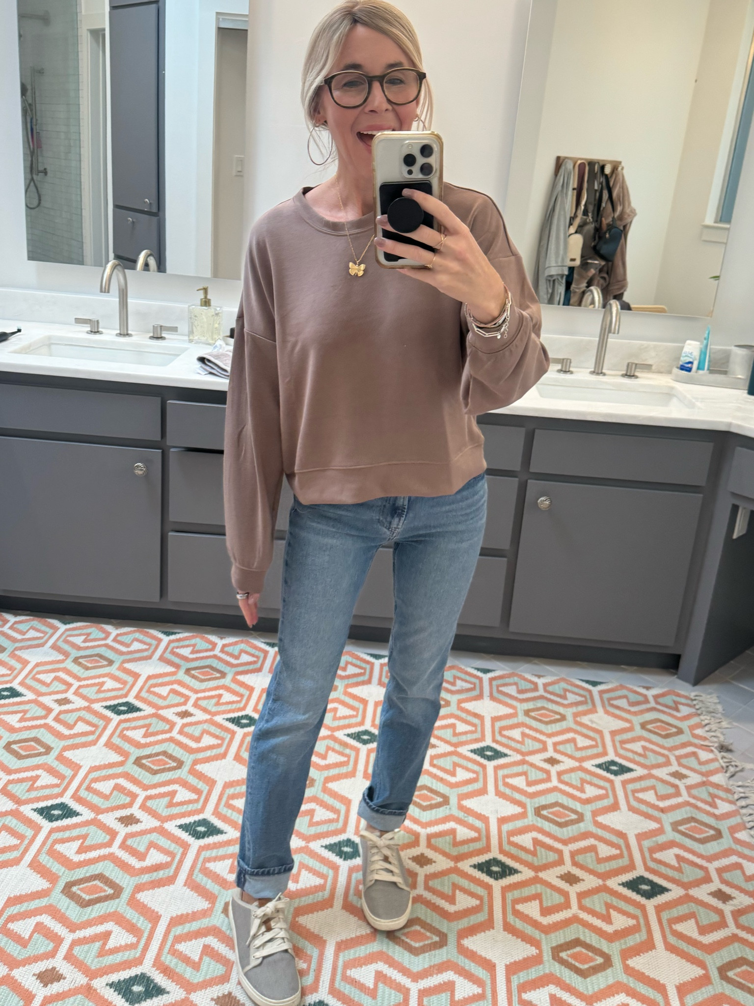 Sunday Funday! 

#LTKStyleTip #LTKOver40 #LTKFindsUnder50