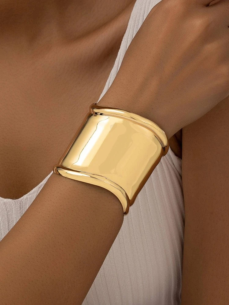 Women 1 Piece Of Geometric Simple Wide Face Fashionable Exaggerated Personality Bracelet Minimalist Cuff Bangle | SHEIN