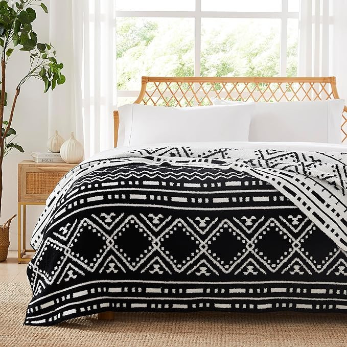 R.SHARE Boho Throw Blanket 50x70 Inch Reversible, Feather Knit Black Microfiber Soft Comfy Cozy L... | Amazon (US)