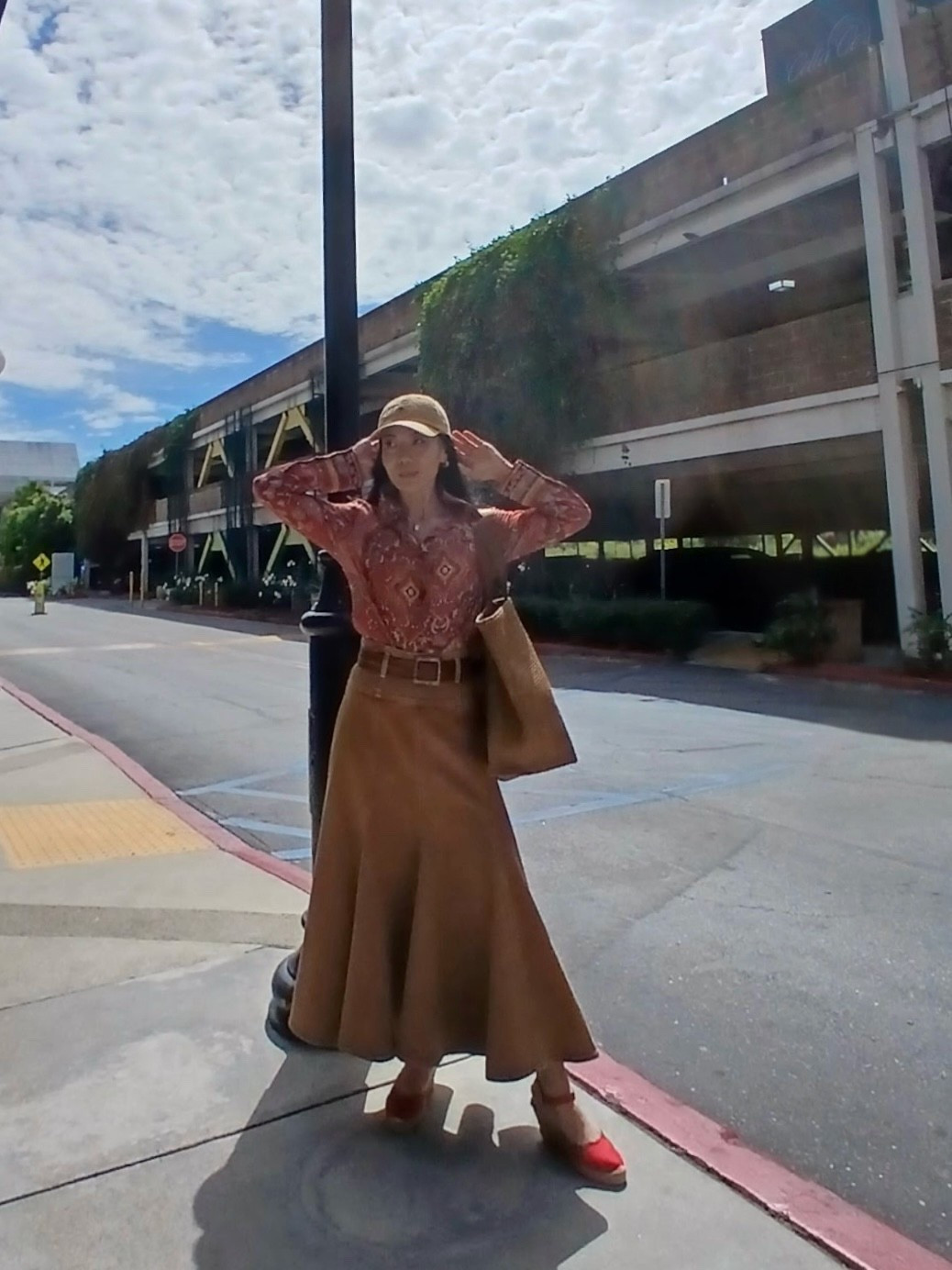 Had to borrow my husband’s phone yesterday while getting my battery replaced😊quick outfit check 🤍 Not the best quality, but this look received so many compliments.

#LTKootd #LTKdayinmylife