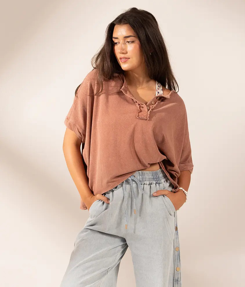 Small Burlwood Boundless Edit - Washed Dolman Henley | Buckle