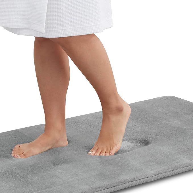 Genteele Memory Foam Bath Mat Non Slip Absorbent Super Cozy Velvet Bathroom Rug Carpet (17 inches... | Amazon (US)