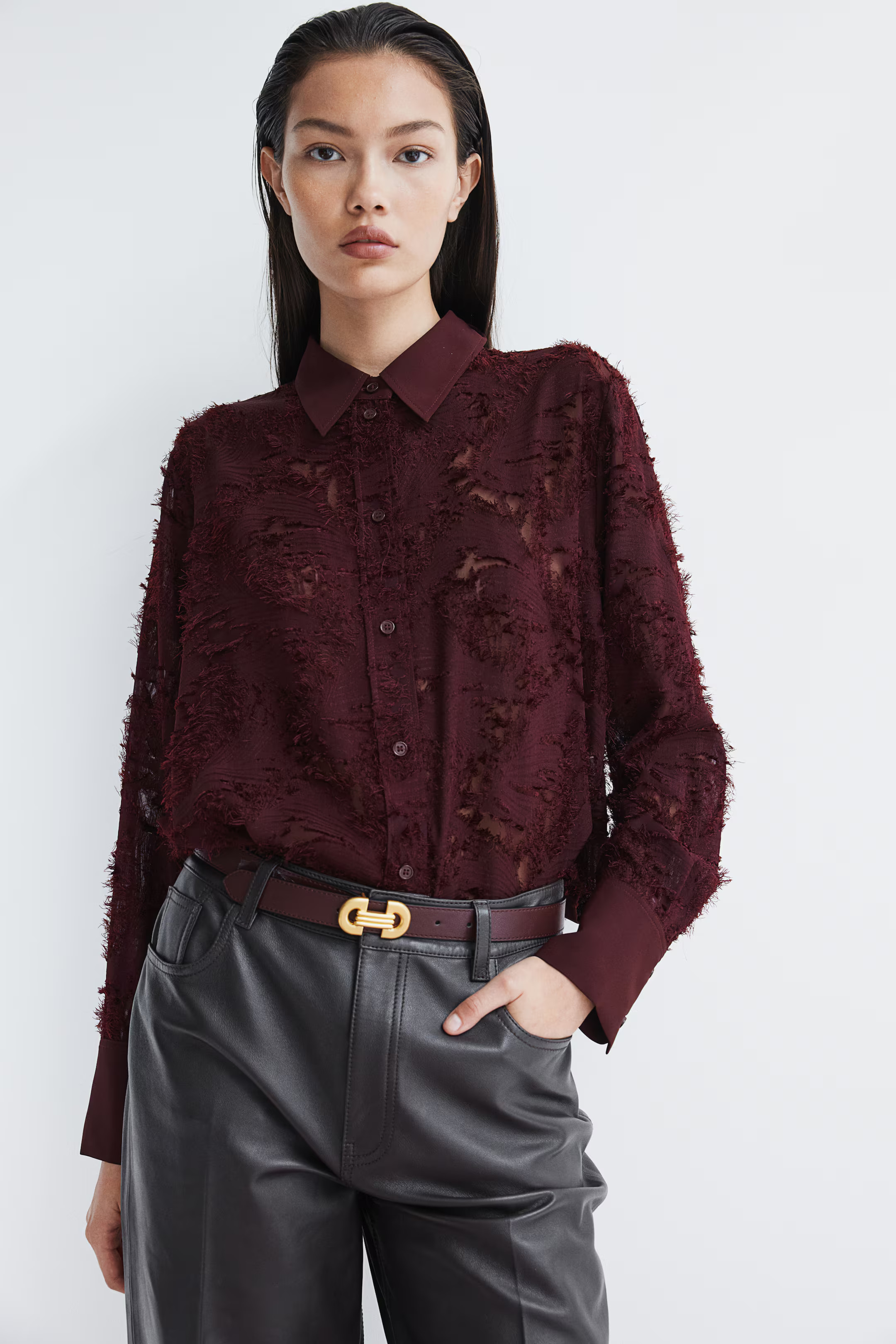 Textured-weave Shirt - Long sleeve - Regular length - Burgundy - Ladies | H&M US | H&M (US + CA)