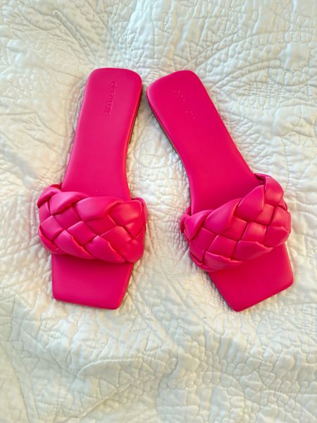Spring Shoes I’m Loving!🥰 Comfortable little slides in the best bright pink and under $40 🤑

#LTKSeasonal #LTKshoecrush #LTKunder50