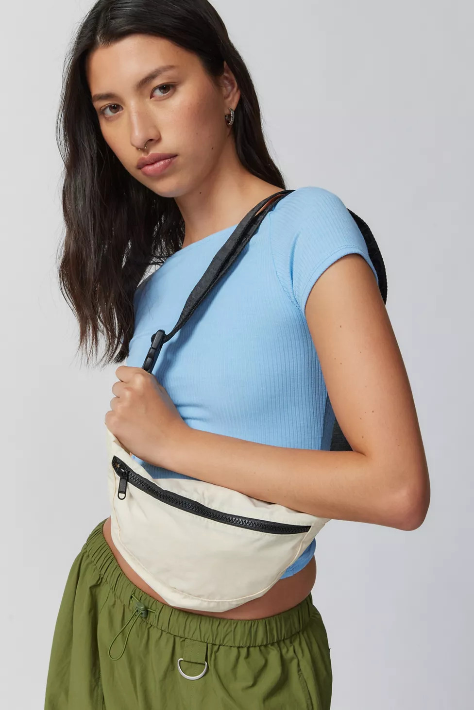 BAGGU Crescent Fanny Pack | Urban Outfitters (US and RoW)