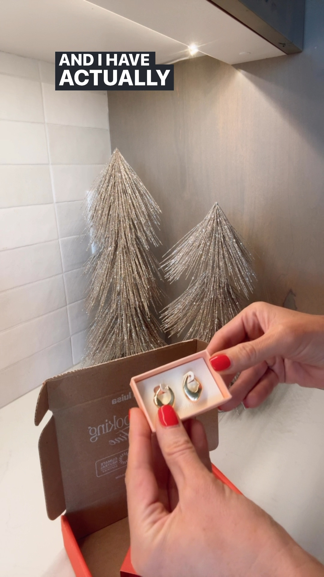 Ana Luisa sale 
My favorite jewelry for everyday wear 
Cyber week sale 
Gift idea 
Earrings 
Bracelet 

#LTKSaleAlert #LTKGiftGuide #LTKCyberWeek