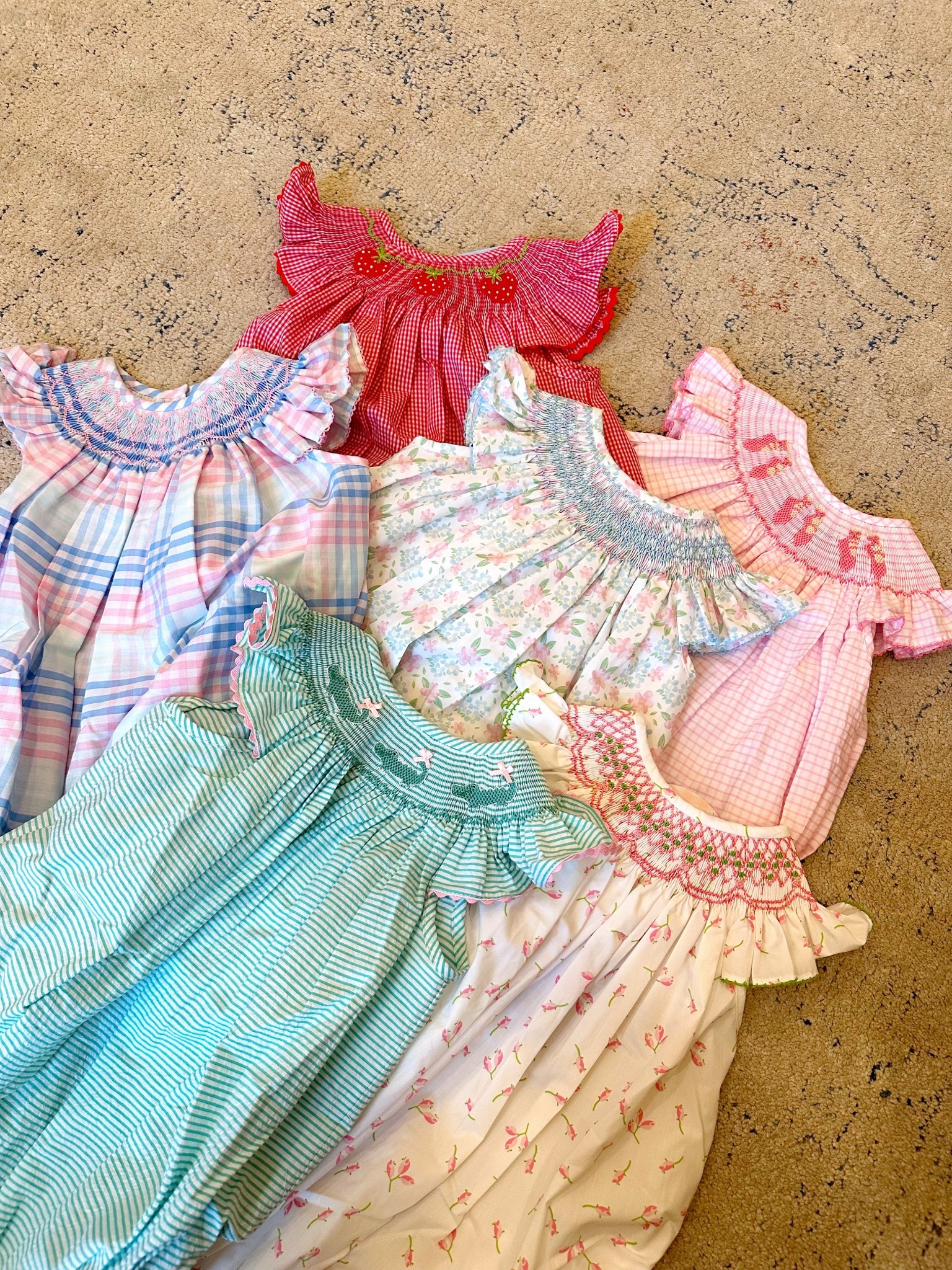 These Classic Whimsy flutter sleeve smocked bubbles are some of our favorites for spring and summer! Lightweight and cool. Pair perfectly with sandals and sneakers! 