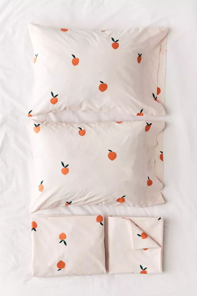 Allover Peaches Sheet Set | Urban Outfitters (US and RoW)