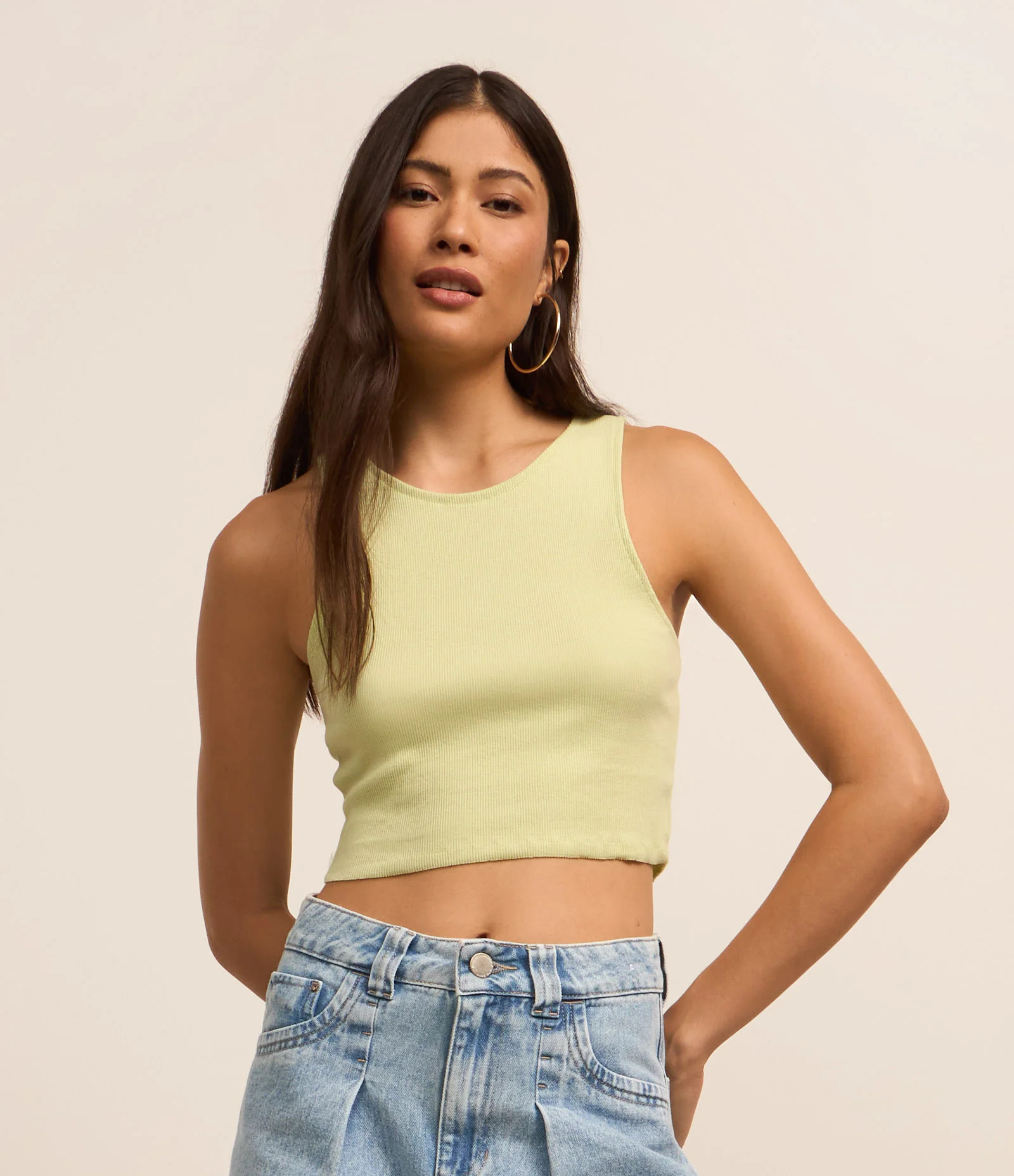 Blusa Cropped sem Manga em Algodão com Textura Canelada Verde Claro - Lojas Renner | Renner (BR)