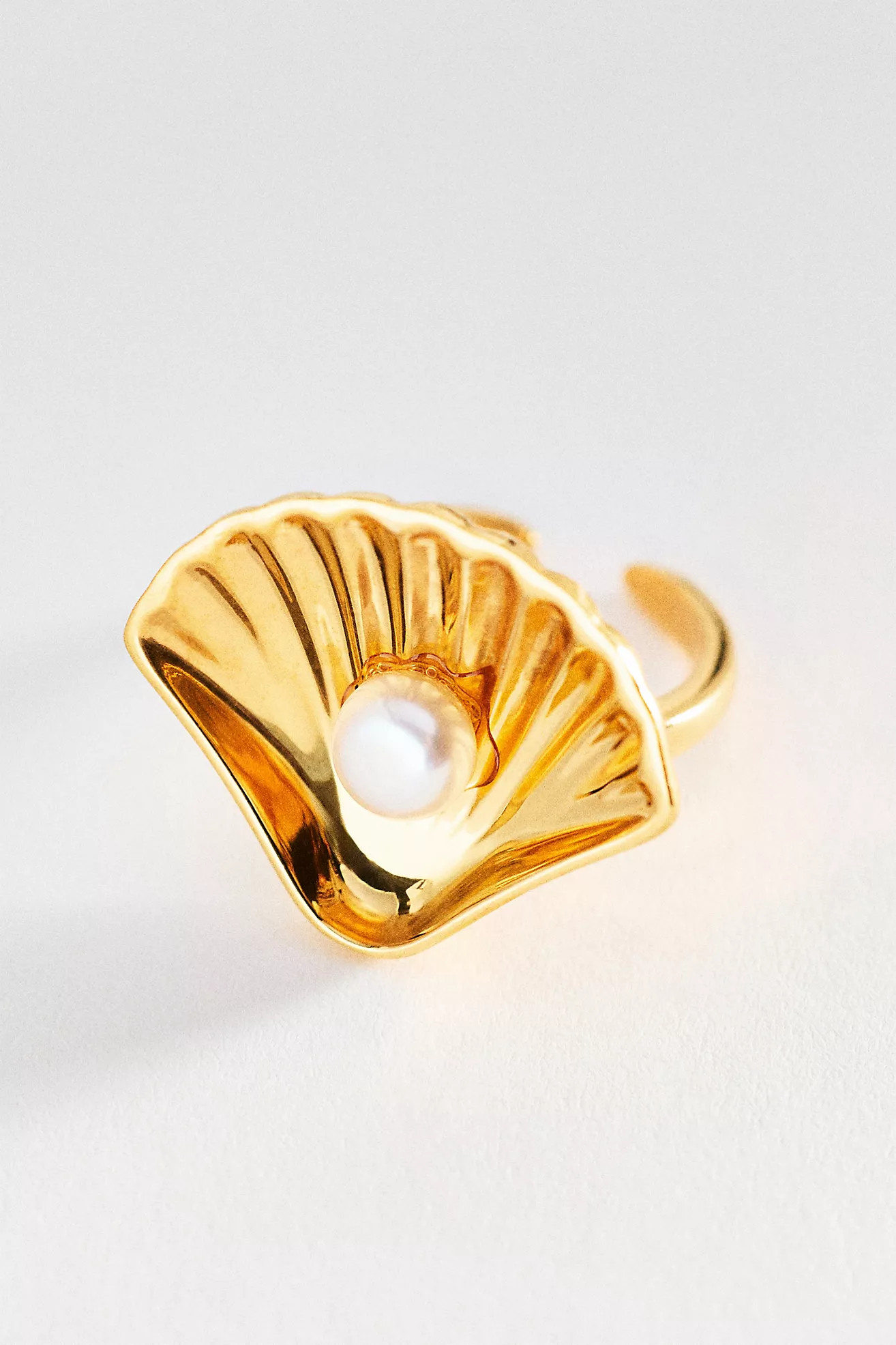 Hermina Athens Kochyli Seashell Ring | Anthropologie (US)