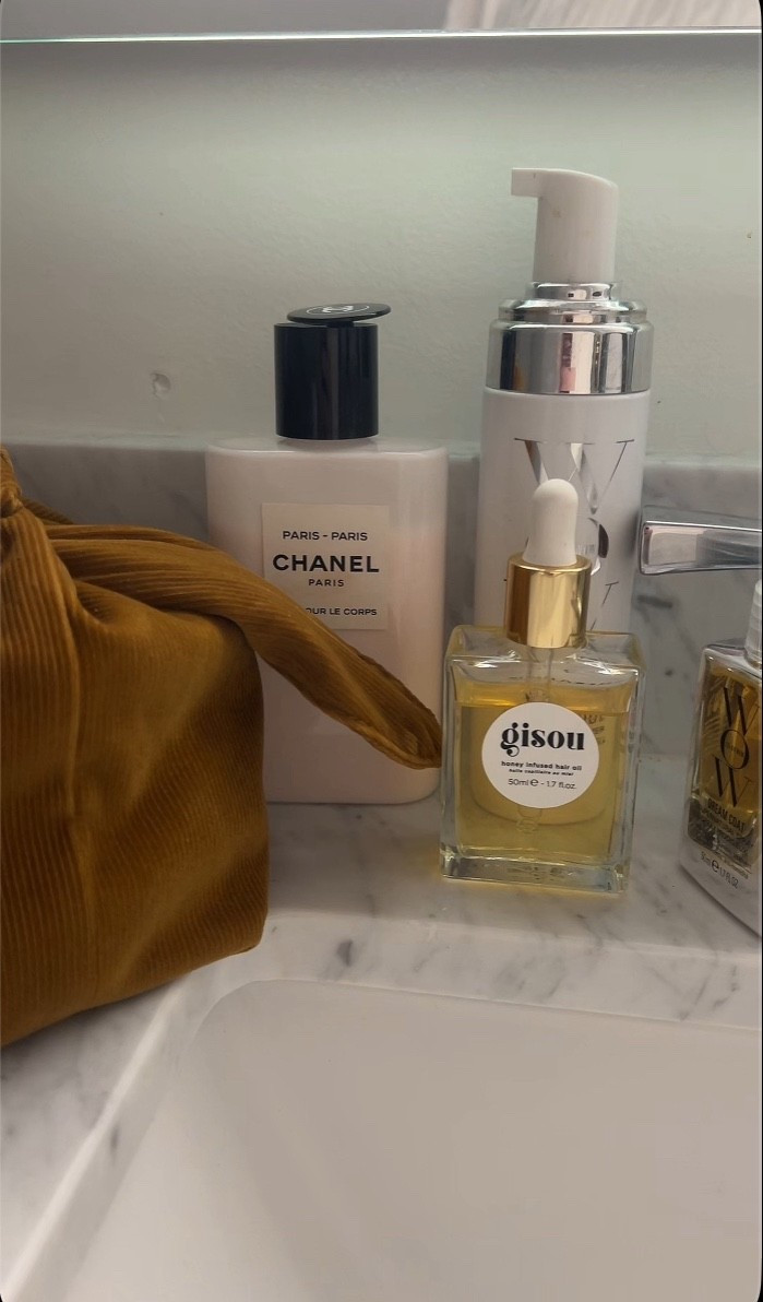 Beauty I swear by 🤍

#LTKmorningroutine #LTKHoliday #LTKBeauty