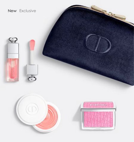 This set is everything and contains most beauty essentials we love to travel with. These will go fast..had to share 

#LTKU #LTKbeauty #LTKitbag
