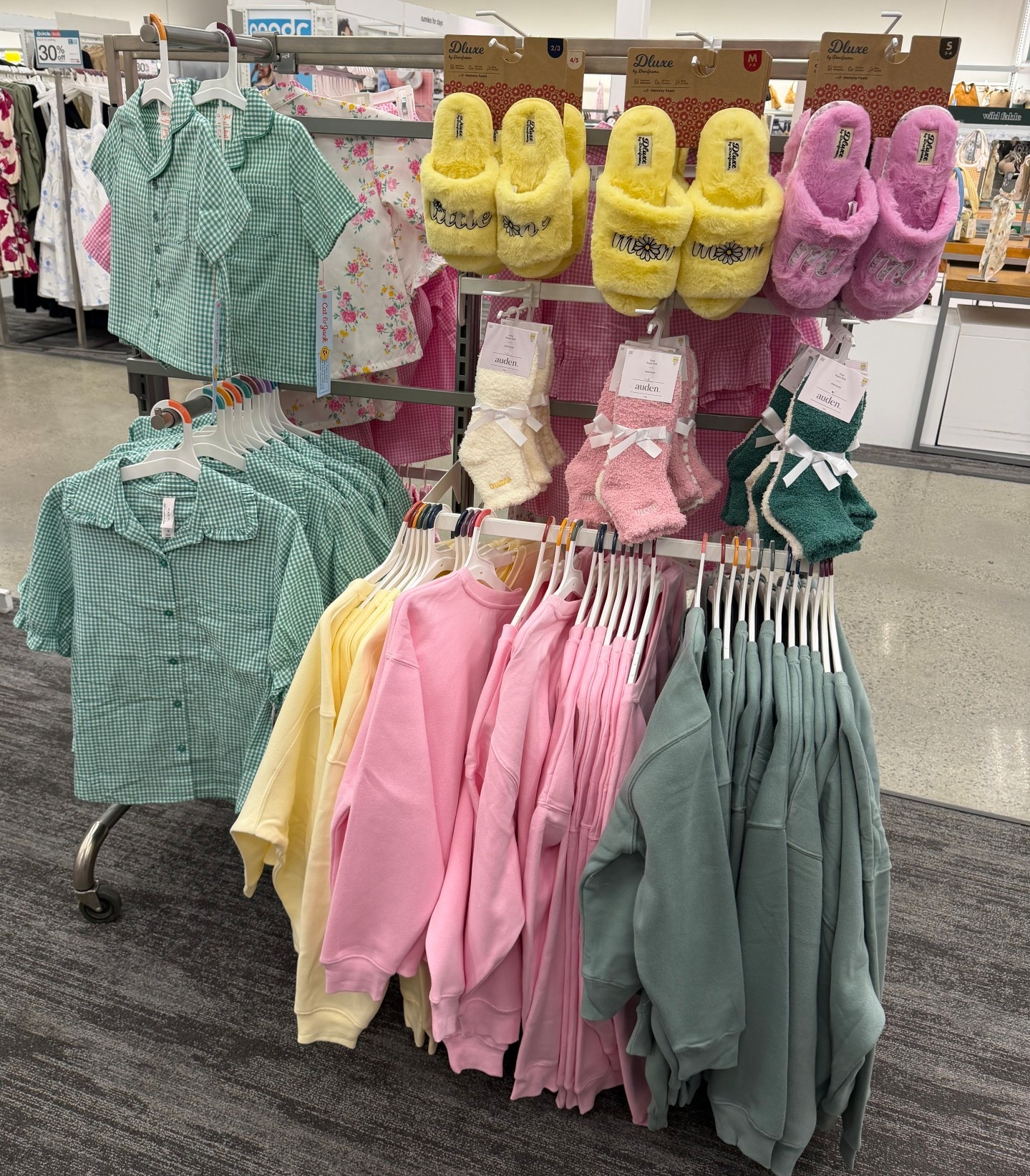 Mom 🌷✨❣️

#LTKmomlife #LTKU #LTKdayinmylife