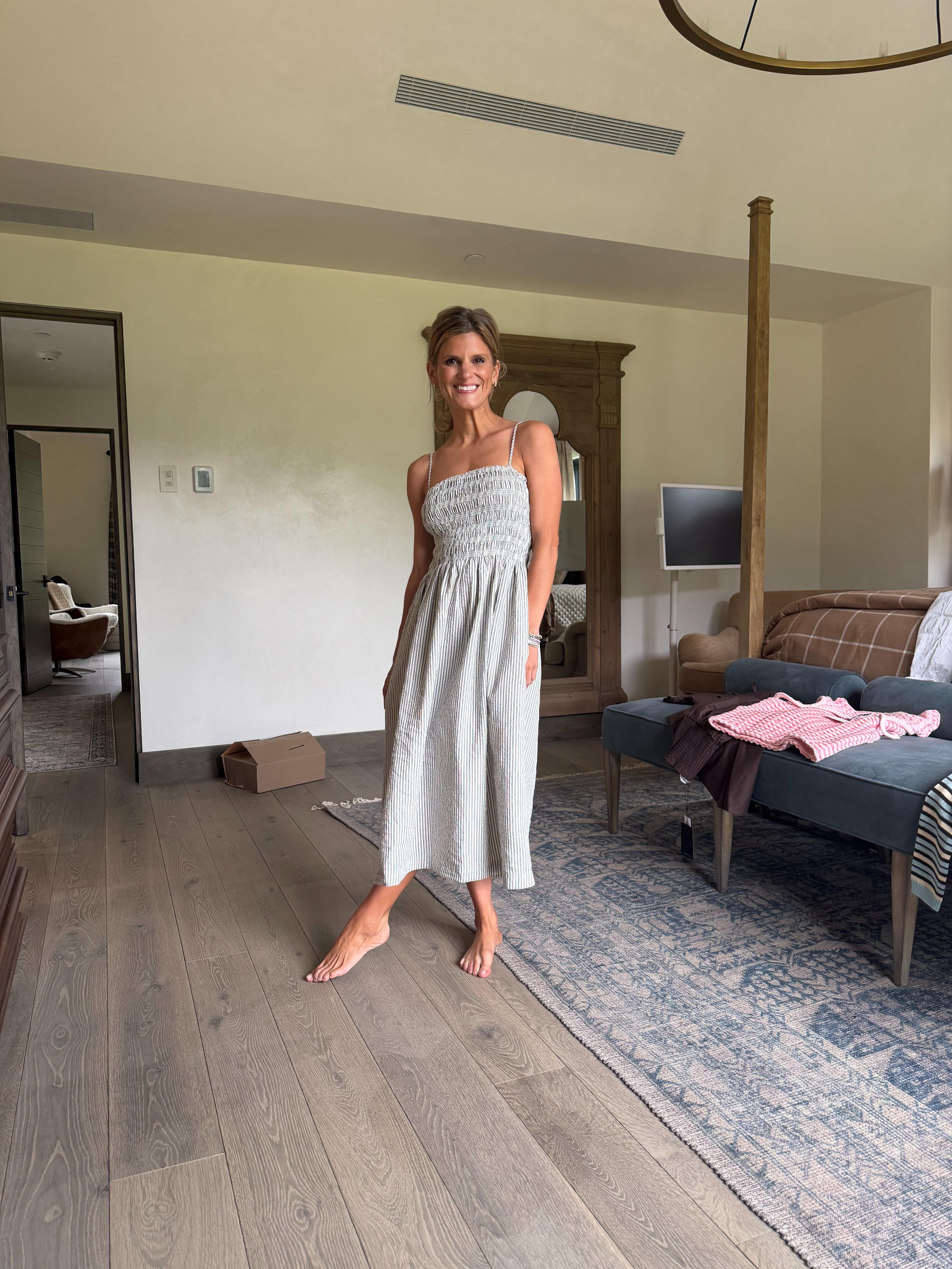 madewell smock dress wearing XS 

 