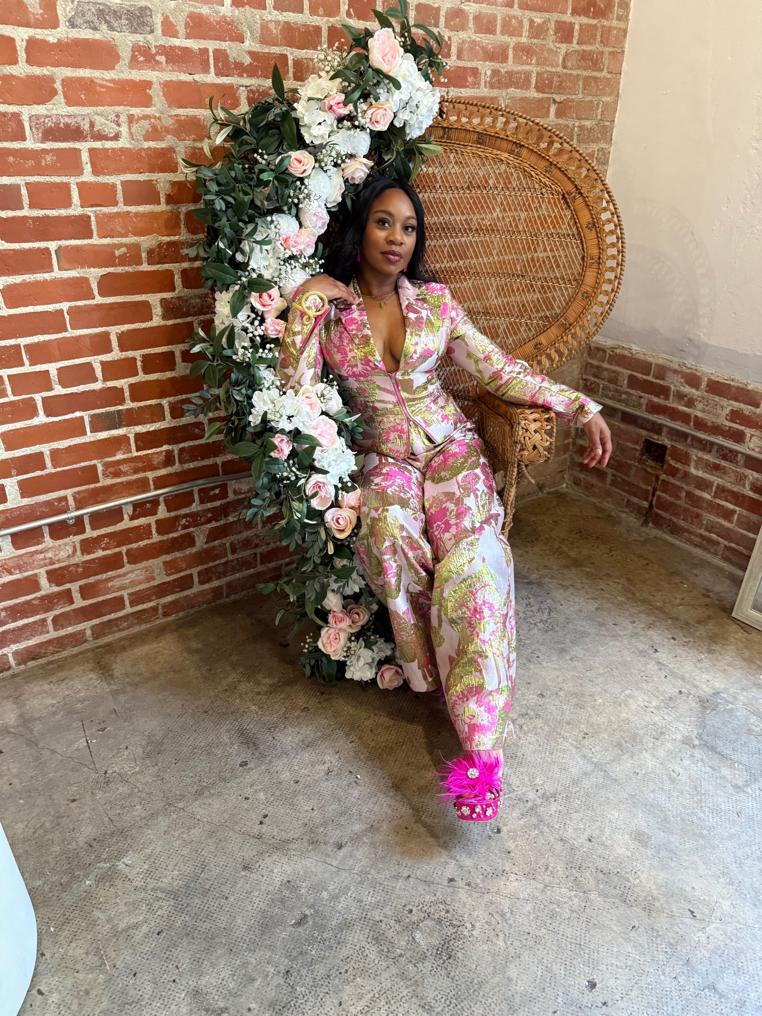 This suit, perfection! 

#LTKStyleTip #LTKSaleAlert #LTKPetite