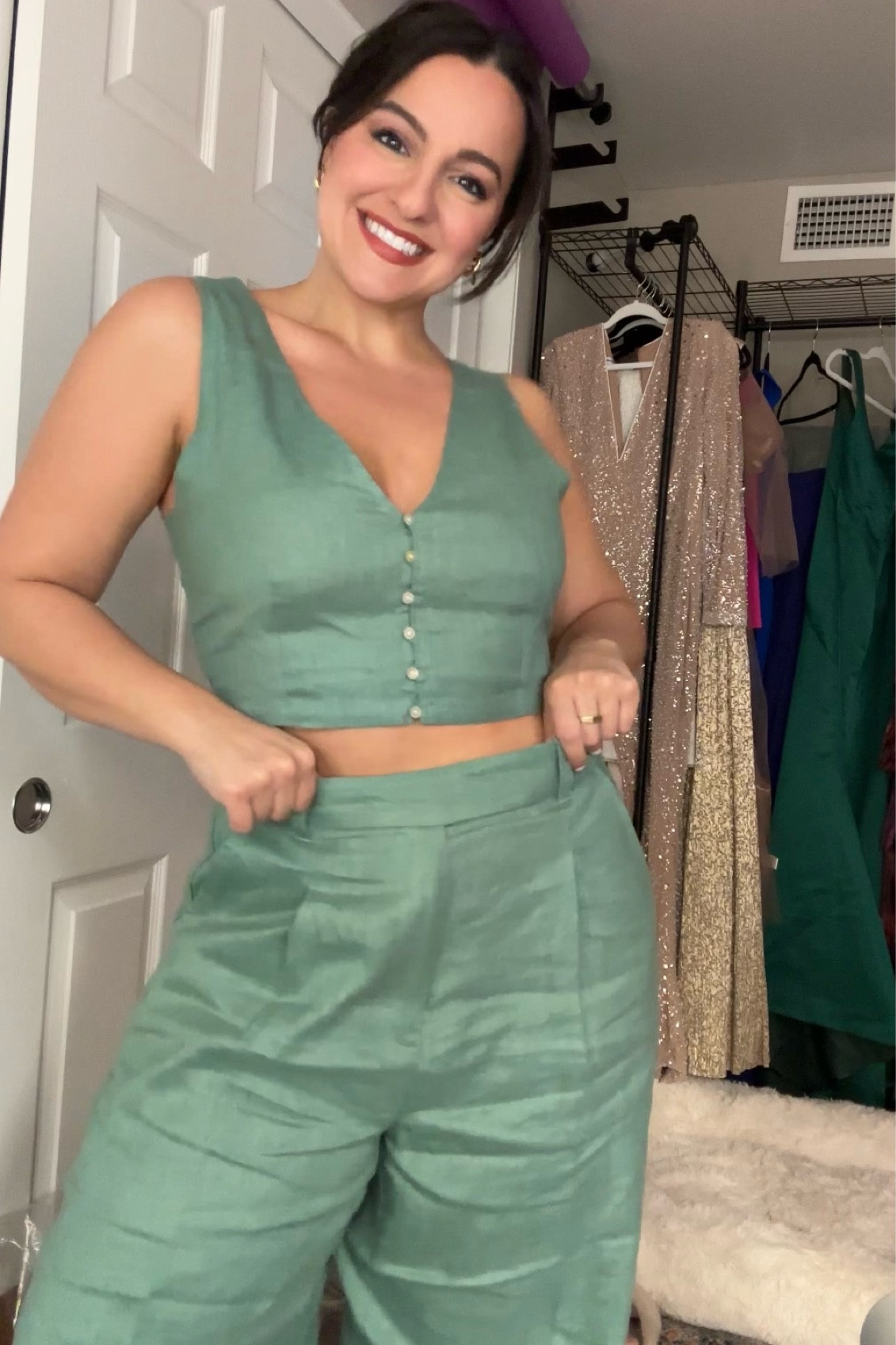 Love this linen set from Madewell! So comfortable! Grab it while it’s on sale!

#LTKFind #LTKSale #LTKsalealert