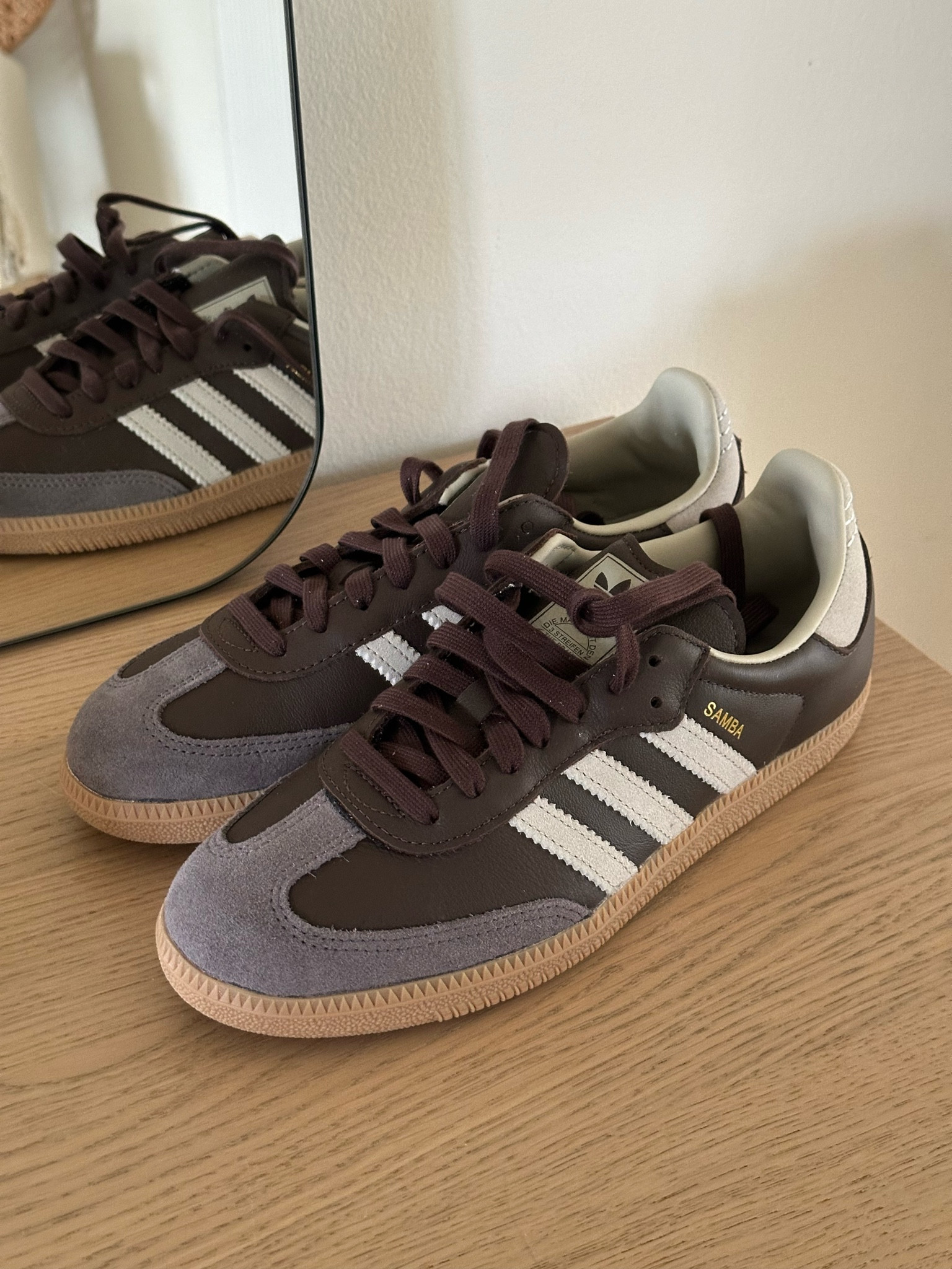 If you love cool sneakers these just hit the spot!

My favorite sneakers for fall / winter are here.

Adidas Originals Sambas in brown 🤎
Nike cortez
New Balance 991
Salomon
Asics
Autry

So easy to style!

They run small so size up!

#LTKGiftGuide 

#LTKSeasonal #LTKShoeCrush